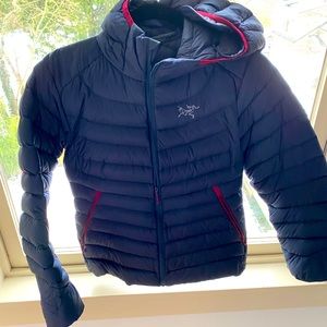 Arcteryx Cerium Lt Hoodie Women’s Puffer
